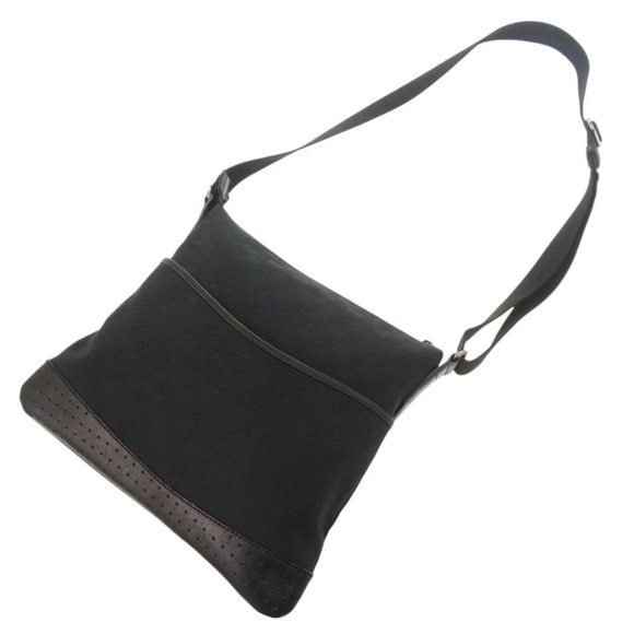 GUCCI Black Leather Shoulder Bag - Picture 6 of 11